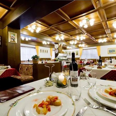Pineta Relax Location Hotel 3*