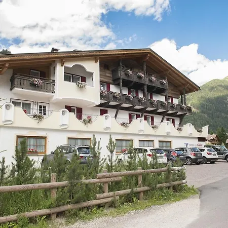 Pineta Relax Location Canazei
